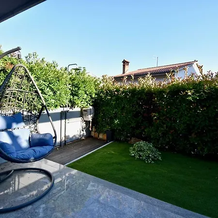 Amazing Luxury 200 M From The Apartment *