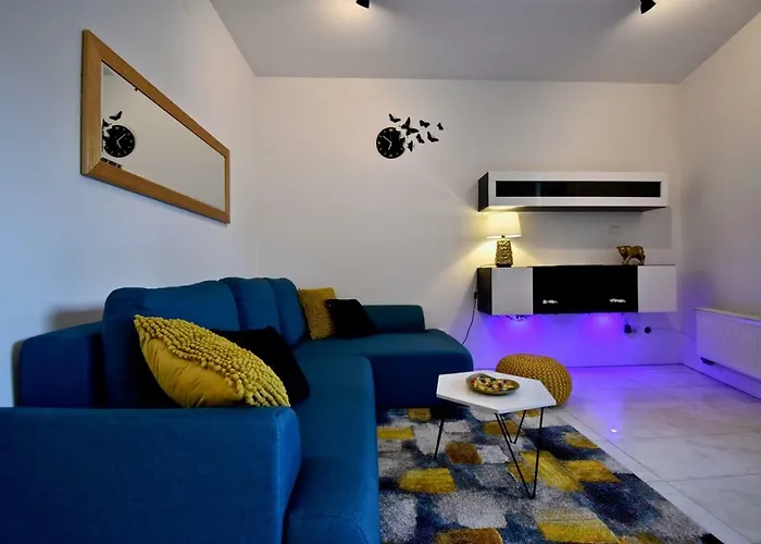 Amazing Luxury 200 M From The דירה פולה