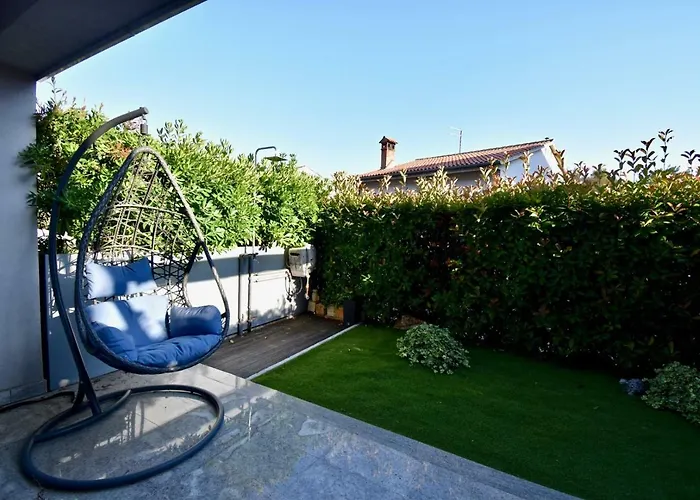 Amazing Luxury 200 M From The Apartment *